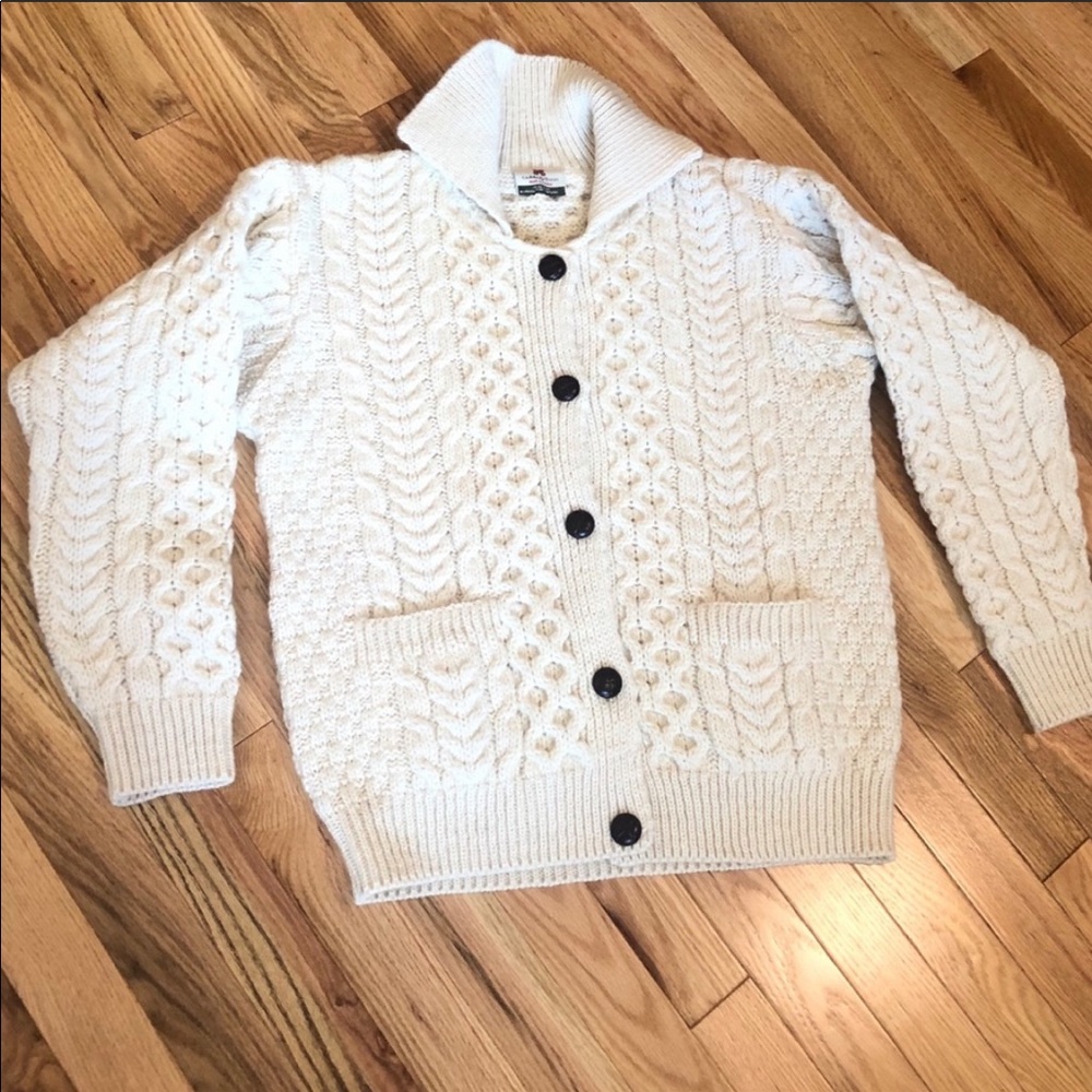 Carriag Donn Irish Wool Cable Sweater